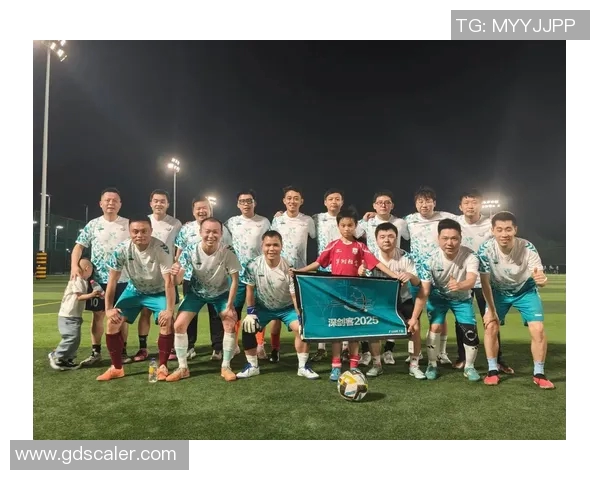 足球明星因代购球衣被扣押事件引发热议球迷反响不一