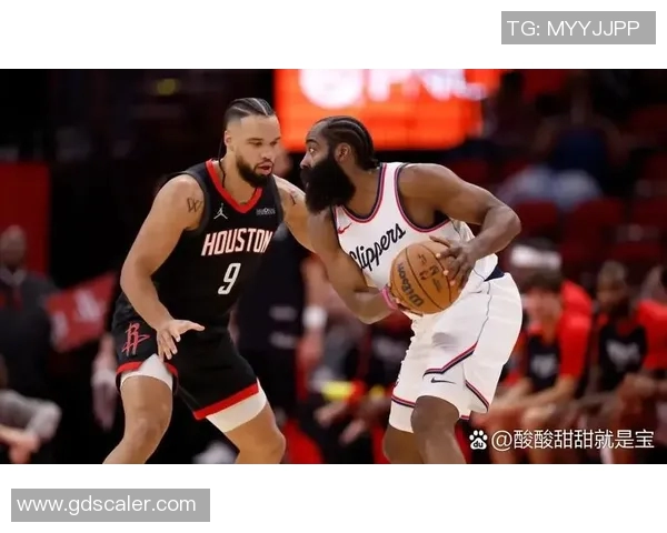 火箭队与快船队精彩对决直播间全程回顾与分析 火箭队与快船队精彩对决直播间全程回顾与分析